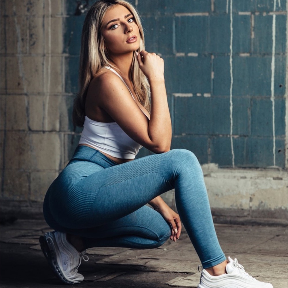 NWOT Storm Blue Alphalete aero leggings